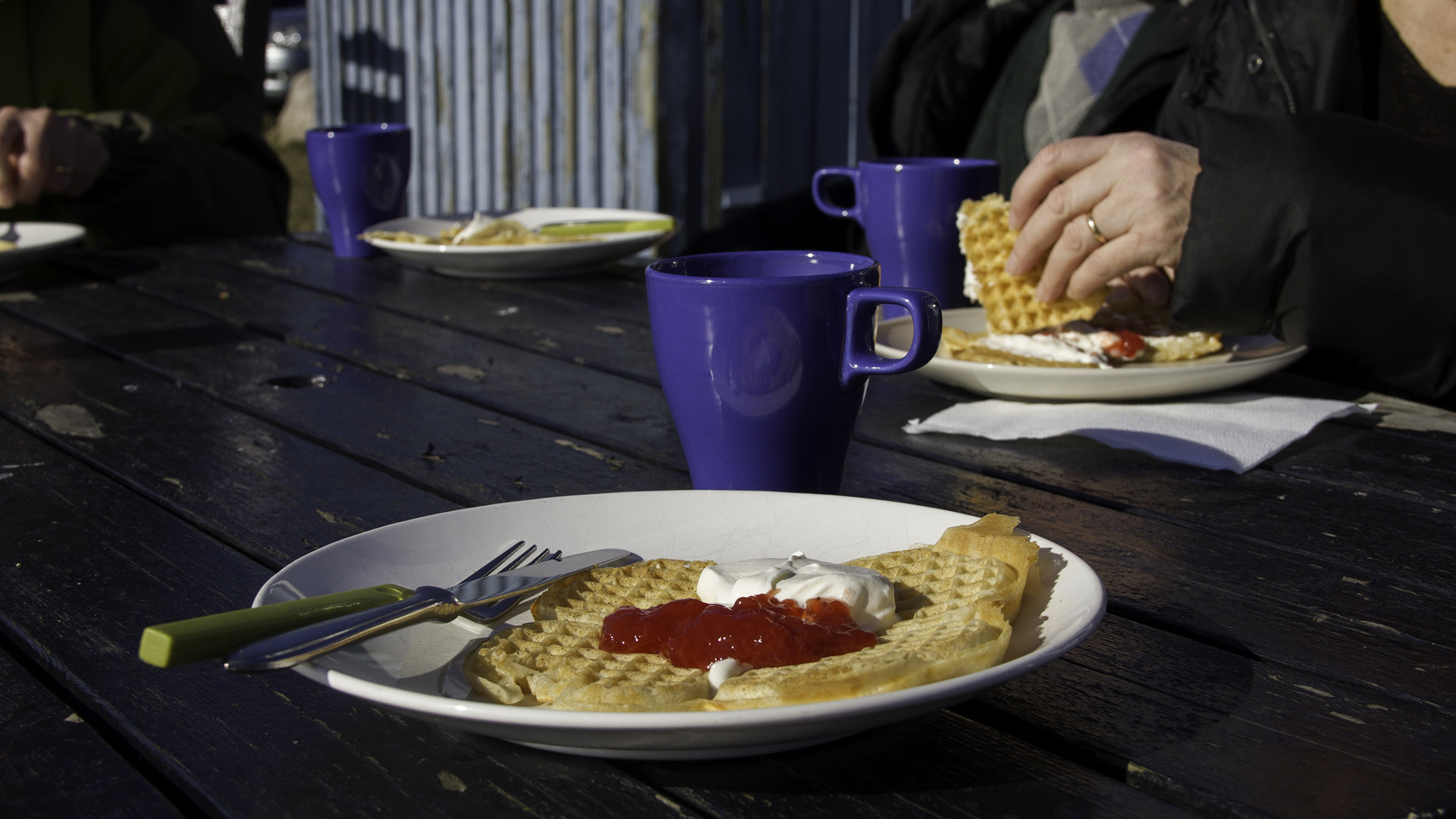 image: Premiär för BOJKs våffelkafé